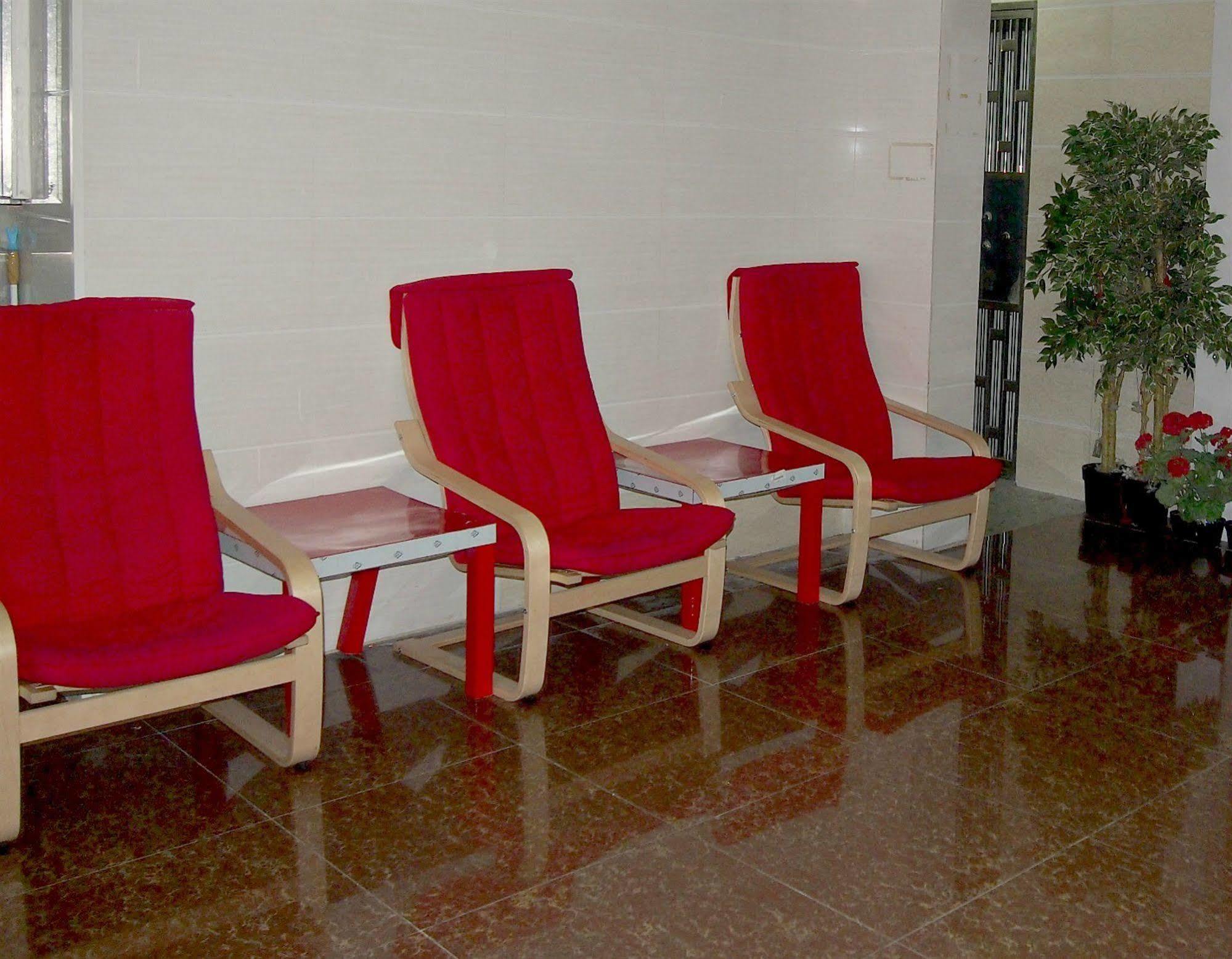 Delta Lounge Hotel Hong Kong Bagian luar foto